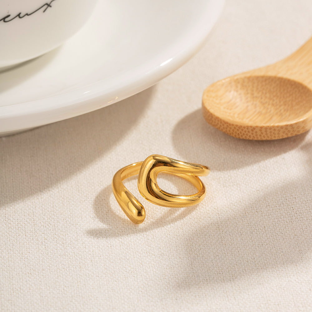 &quot;Amia&quot; Ring