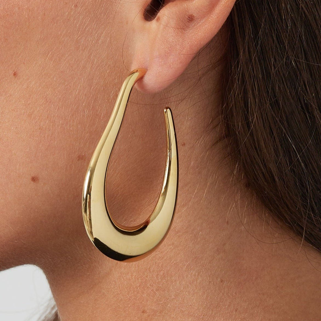 Ohrring &quot;Asymmetrical Hoops&quot;